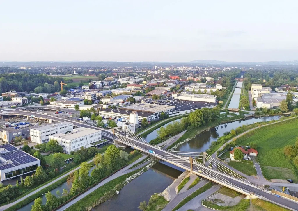 Aicherparkbrücke, B15-Westtangente Rosenheim